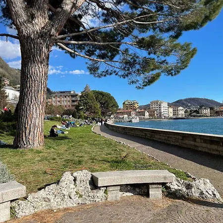 Front View On Viale Geno * Côme